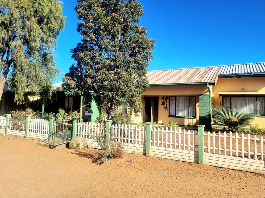 3 Bedroom Property for Sale in Beaconsfield Northern Cape